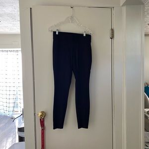 Old Navy Black Stevie High Rise dress leggings, size M